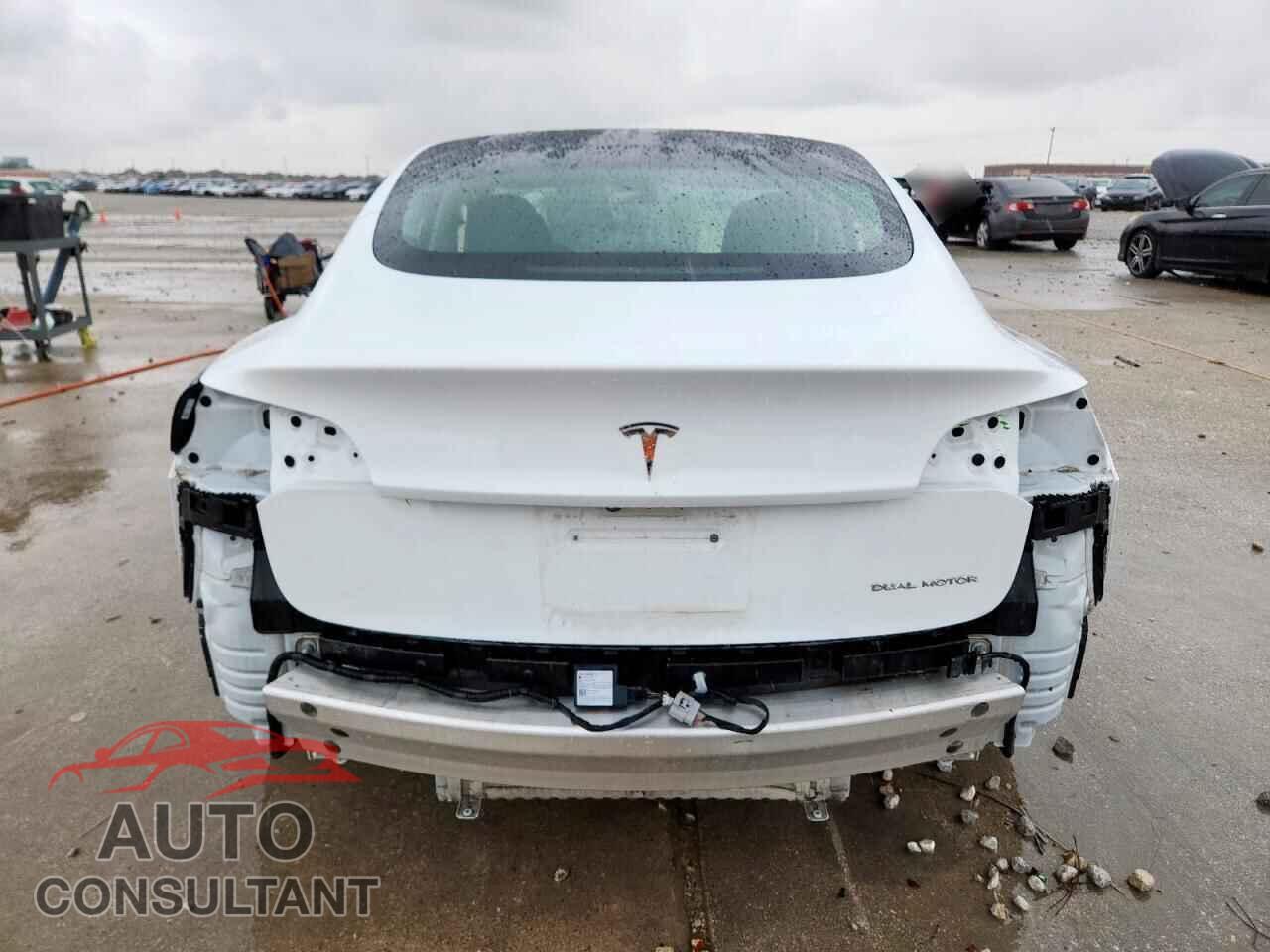 TESLA MODEL 3 2020 - 5YJ3E1EB7LF637004