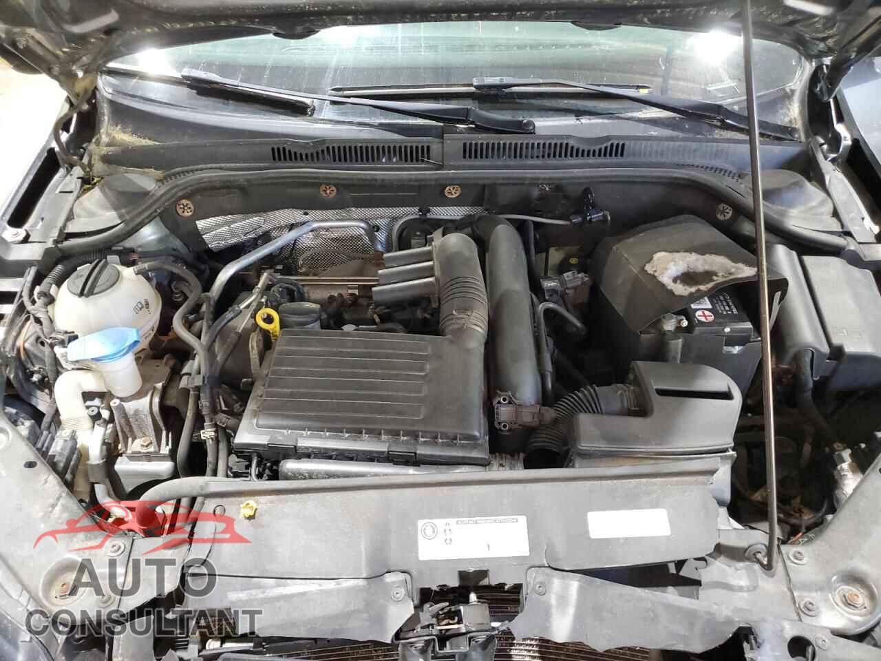 VOLKSWAGEN JETTA 2017 - 3VWDB7AJ8HM331765