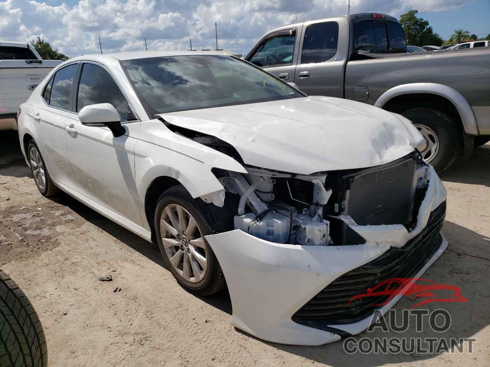 TOYOTA CAMRY 2018 - JTNB11HK0J3045629
