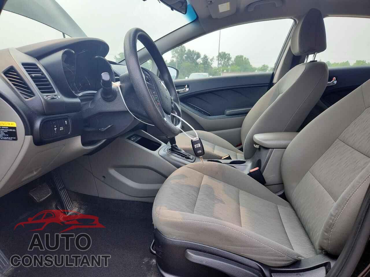 KIA FORTE 2016 - KNAFK4A64G5456673