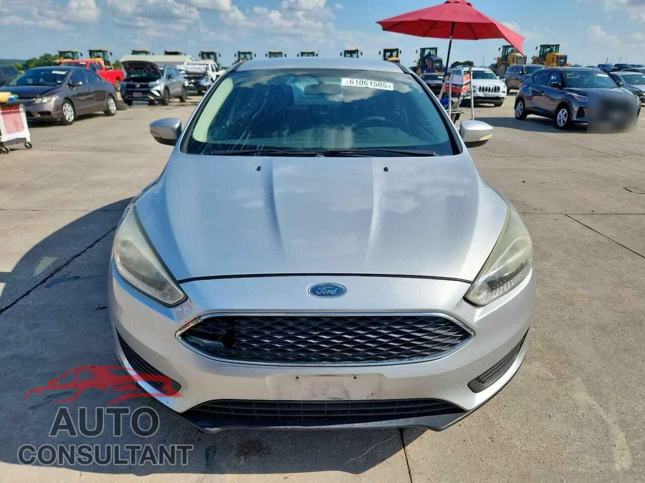 FORD FOCUS 2016 - 1FADP3F26GL305802