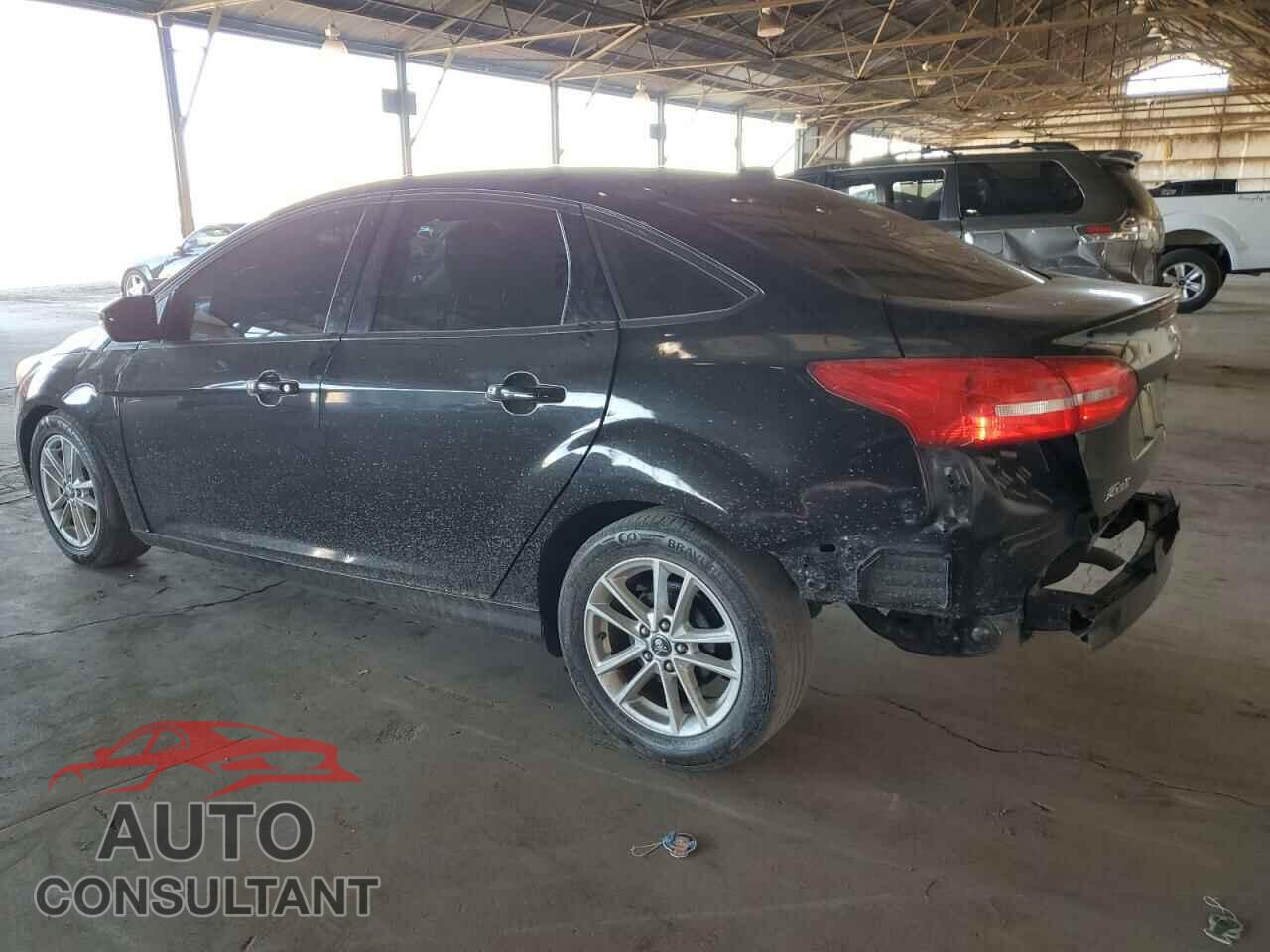 FORD FOCUS 2016 - 1FADP3F23GL319379