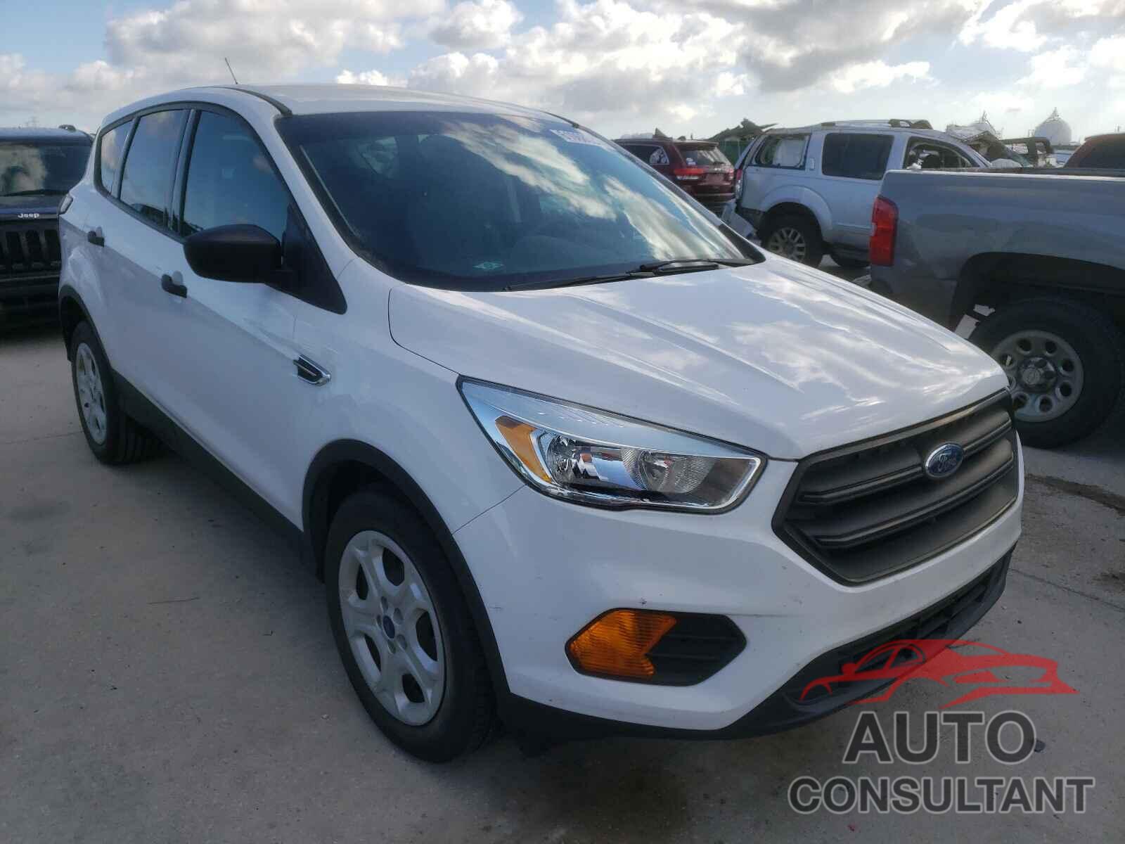 FORD ESCAPE 2017 - 1FMCU0F76HUE01347