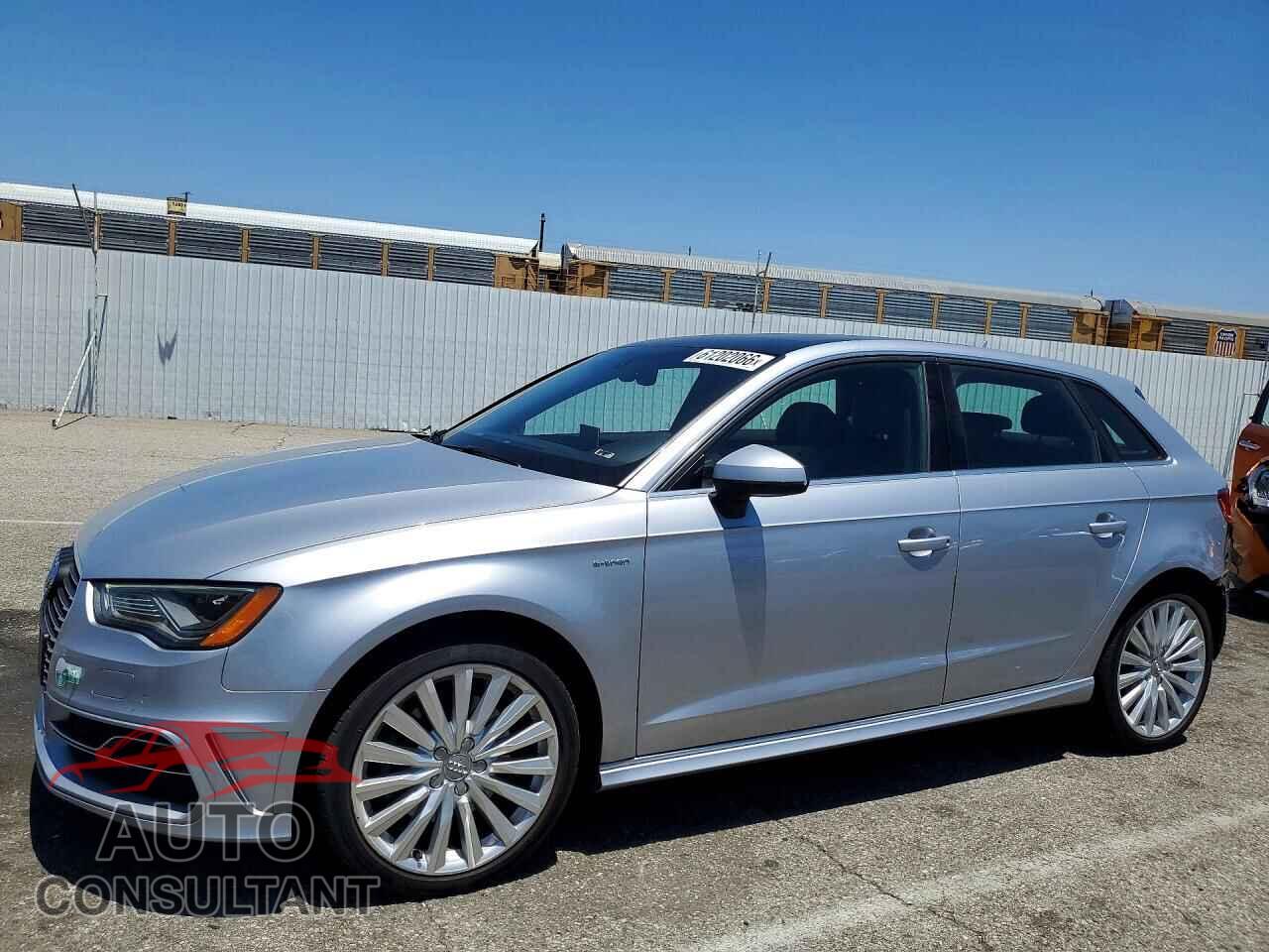 AUDI A3 2016 - WAUTPBFF9GA090069