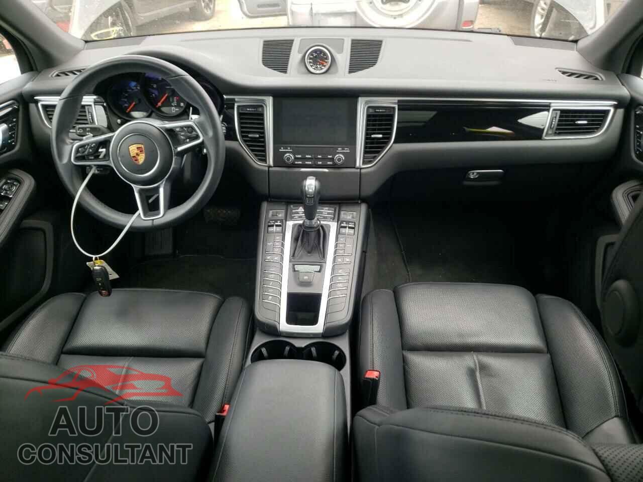 PORSCHE MACAN 2018 - WP1AA2A5XJLB23312