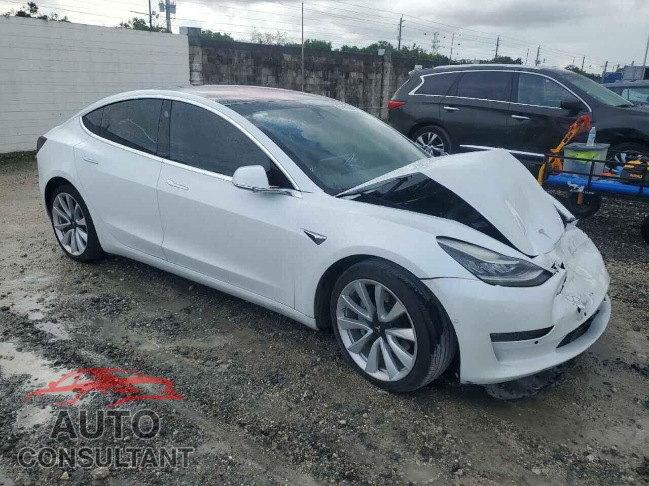 TESLA MODEL 3 2018 - 5YJ3E1EB9JF067438
