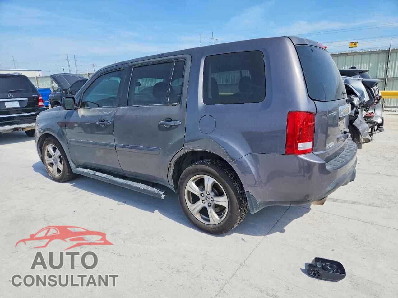 HONDA PILOT 2014 - 5FNYF3H57EB008947