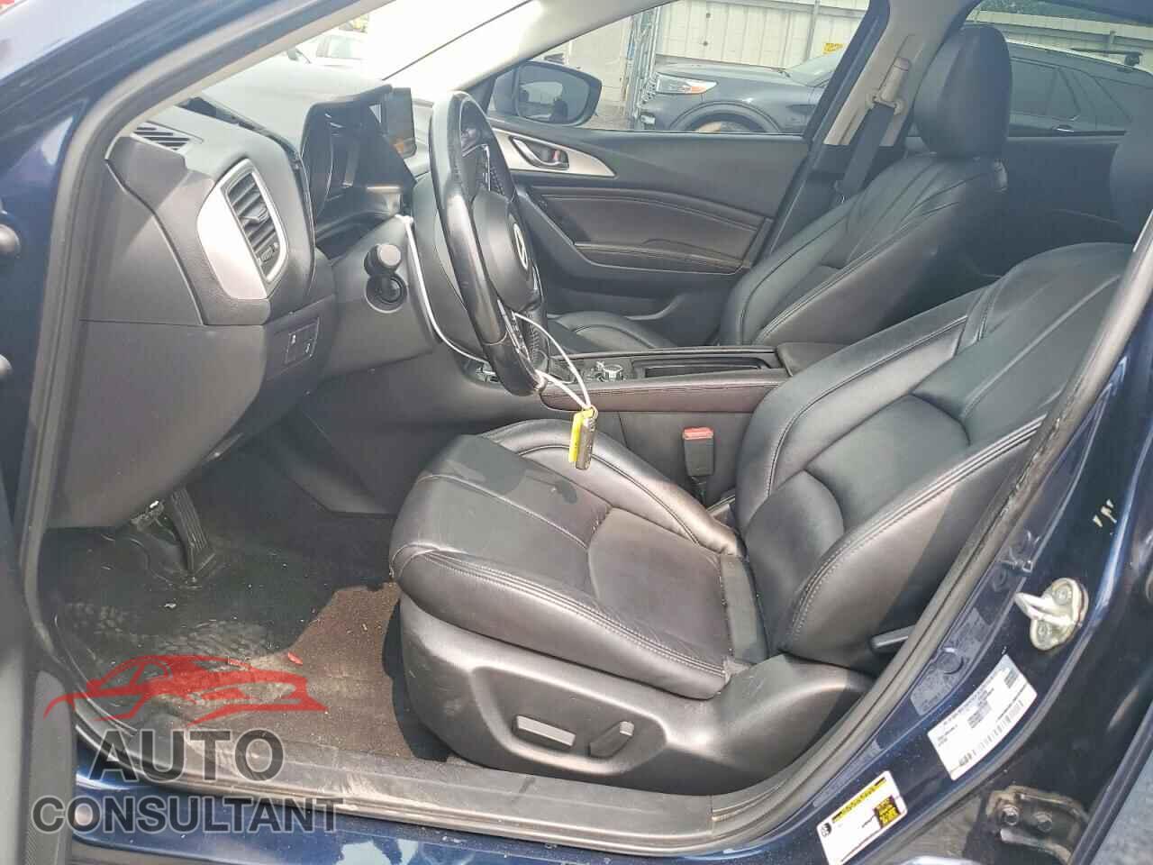 MAZDA 3 2017 - 3MZBN1L31HM143566