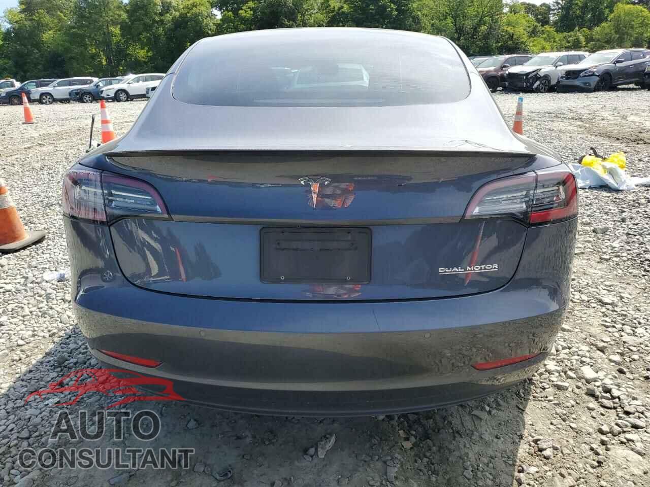 TESLA MODEL 3 2022 - 5YJ3E1EC7NF243854