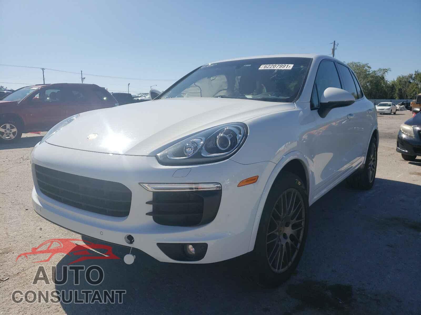 PORSCHE CAYENNE 2017 - WP1AA2A21HKA83630