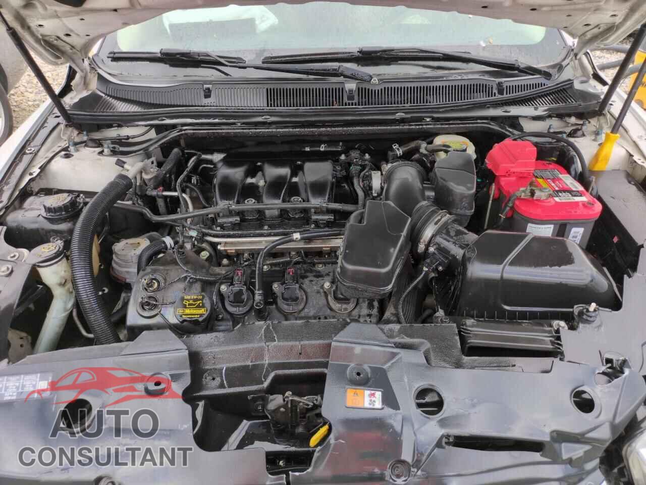 FORD TAURUS 2013 - 1FAHP2E87DG175180