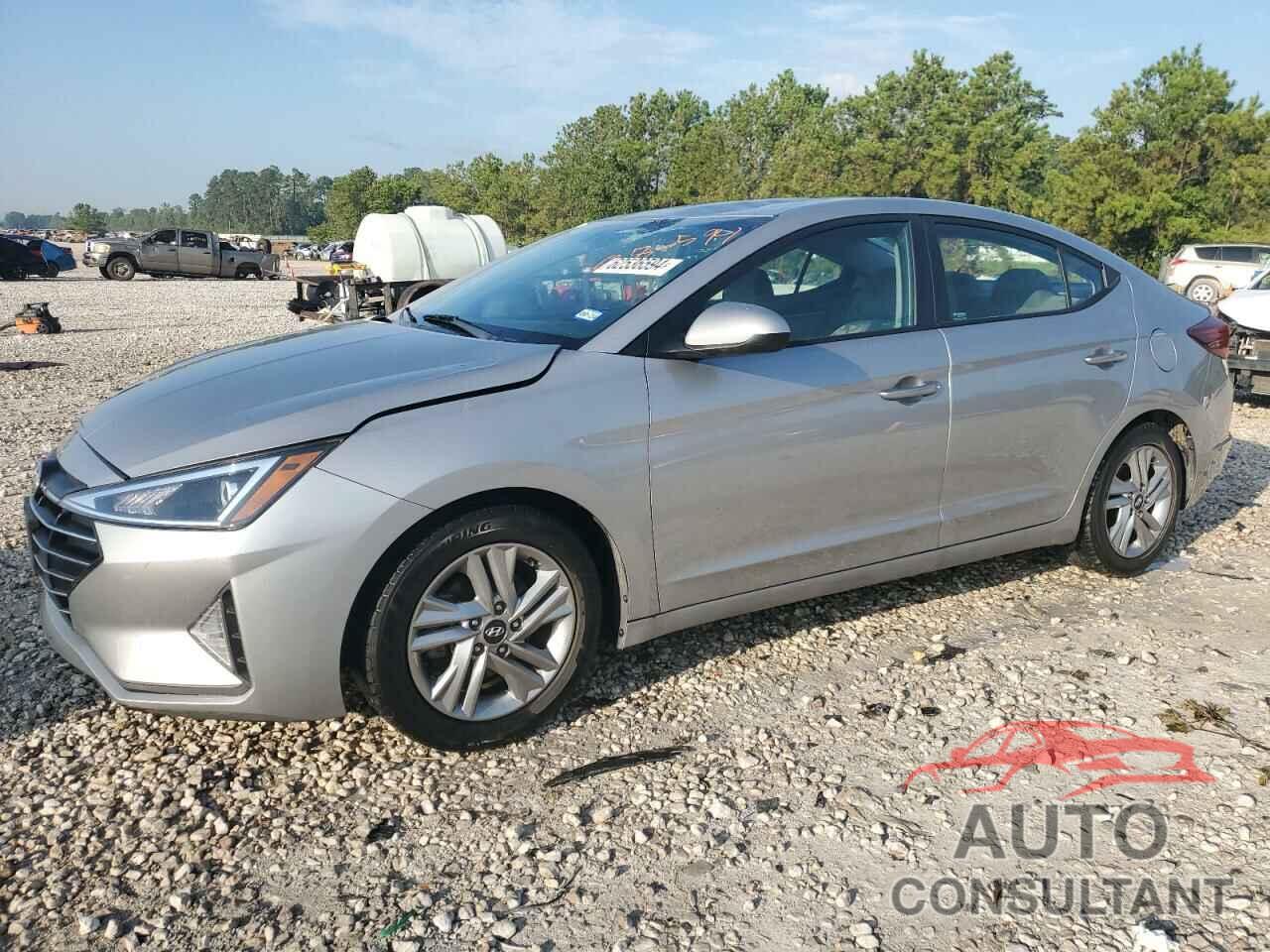 HYUNDAI ELANTRA 2020 - 5NPD84LF3LH570163