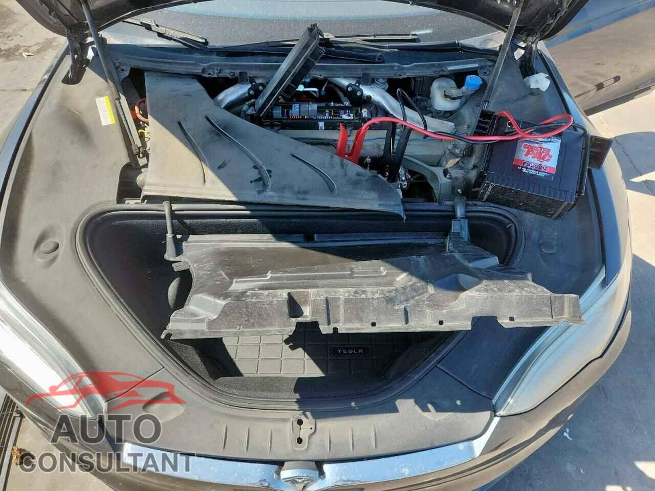 TESLA MODEL S 2016 - 5YJSA1E40GF145137