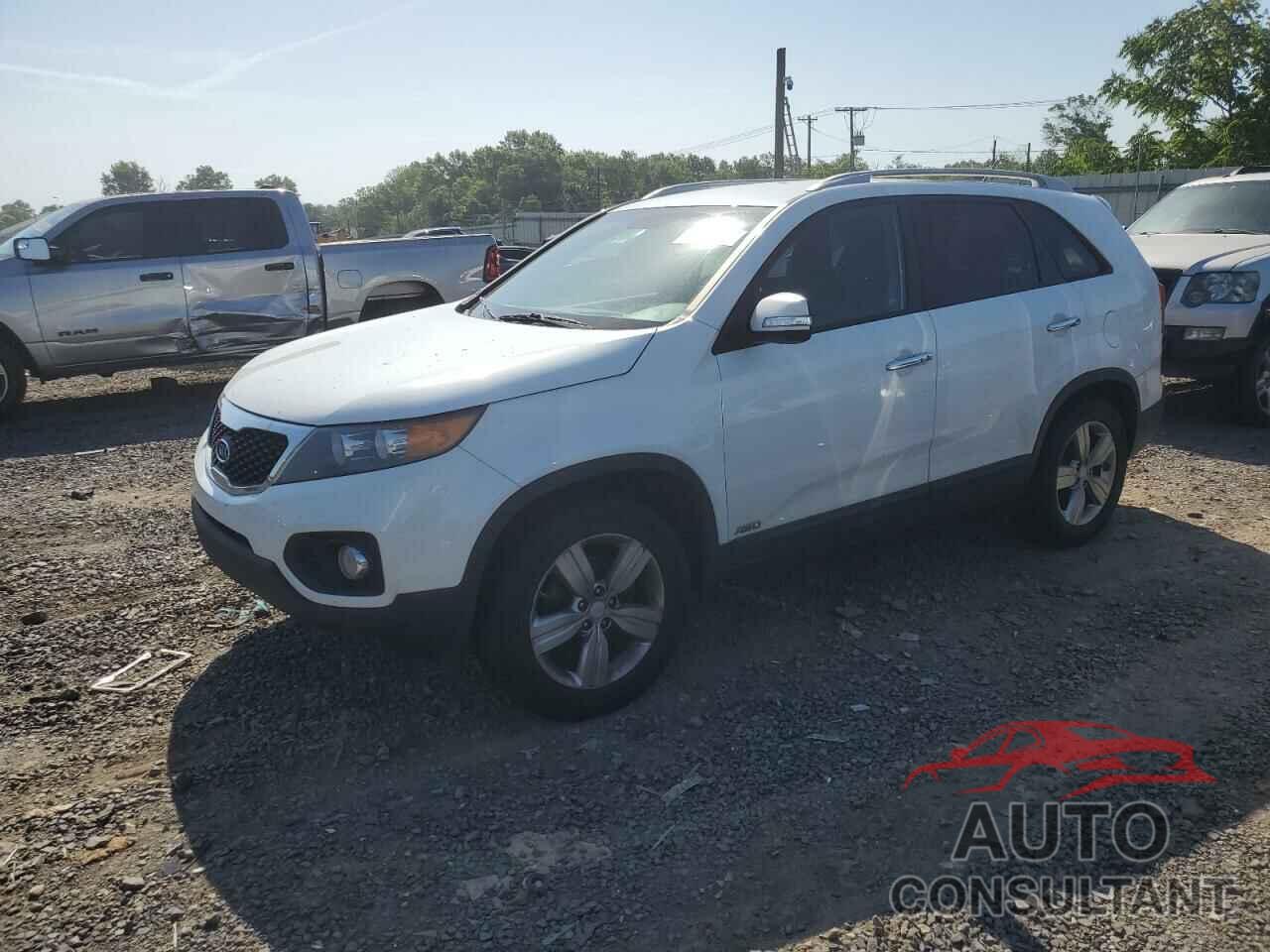KIA SORENTO 2013 - 5XYKUDA64DG319554