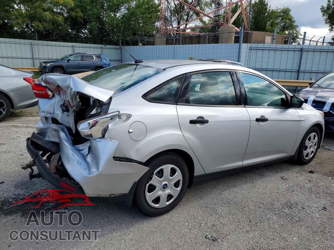 FORD FOCUS 2018 - 1FADP3E25JL268542