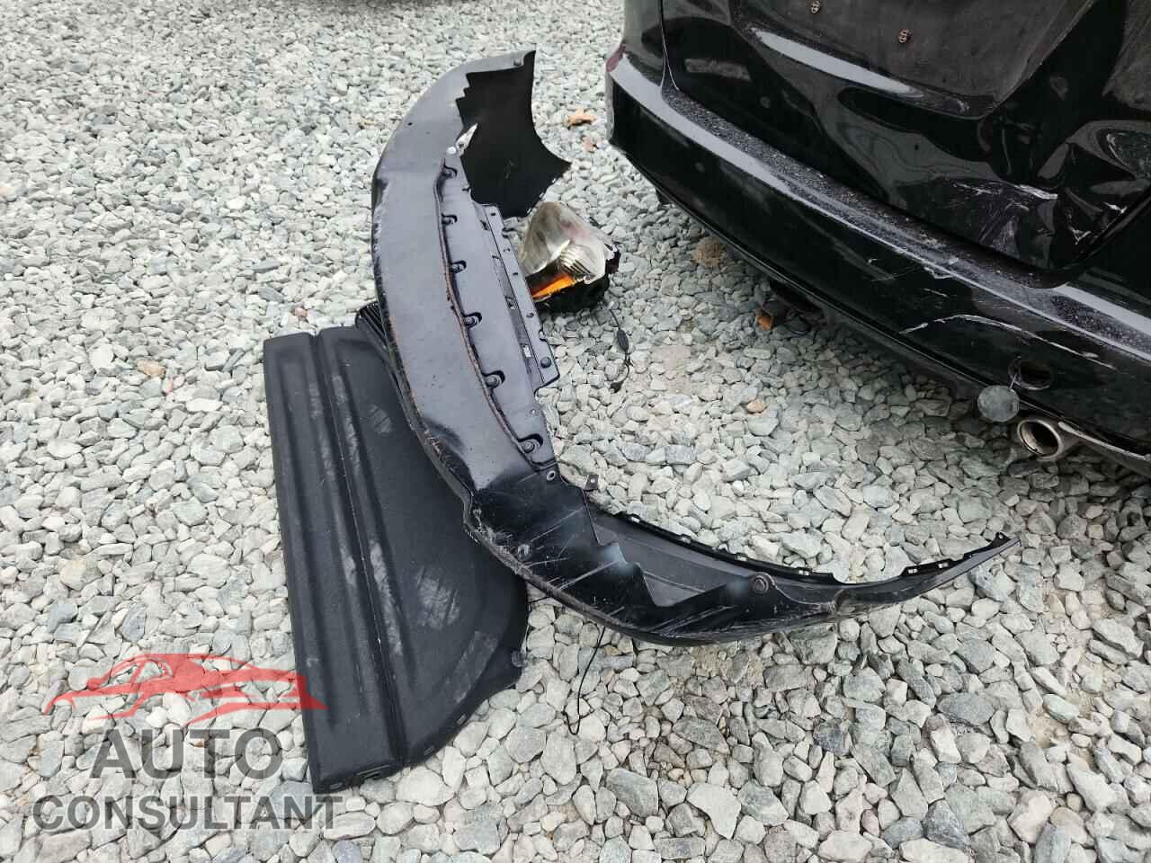 HONDA FIT 2012 - JHMGE8H55CC033186