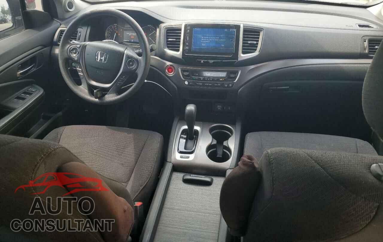HONDA PILOT 2017 - 5FNYF5H30HB007881