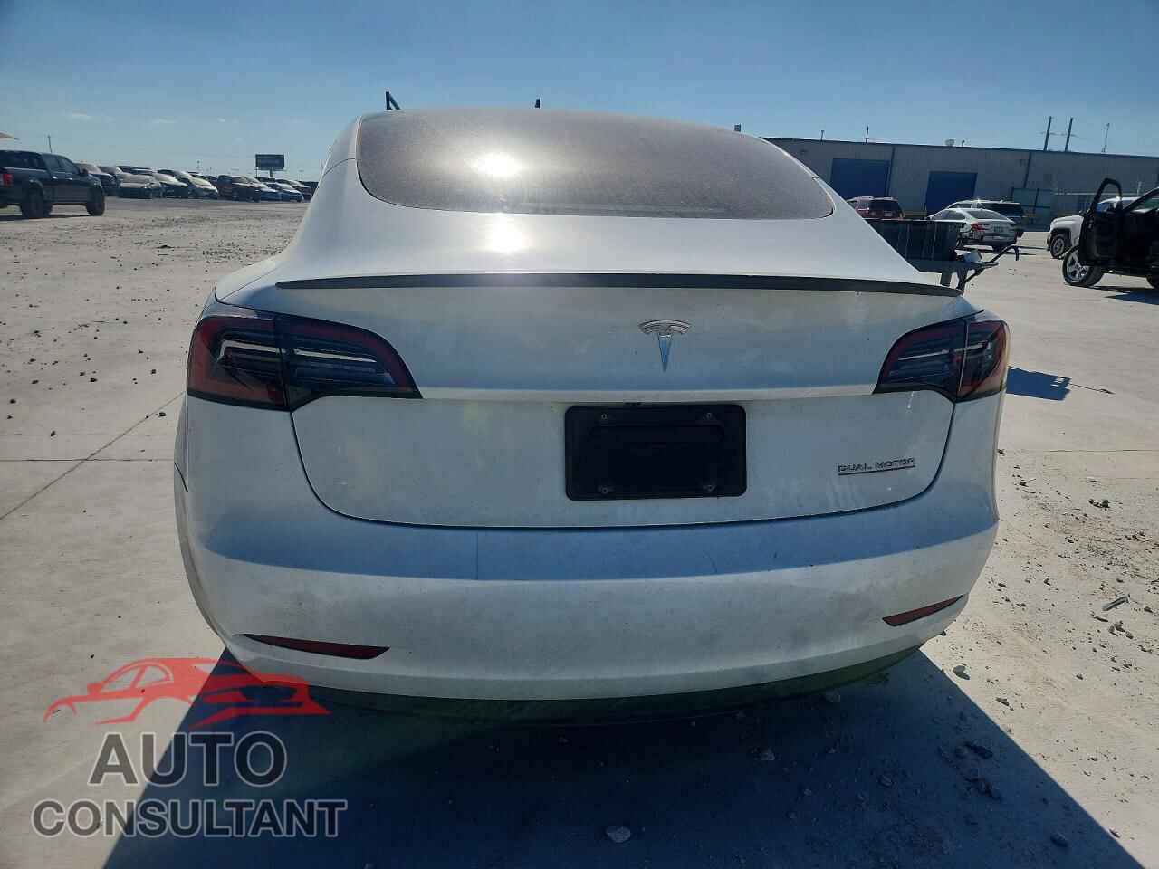 TESLA MODEL 3 2023 - 5YJ3E1EC1PF605583