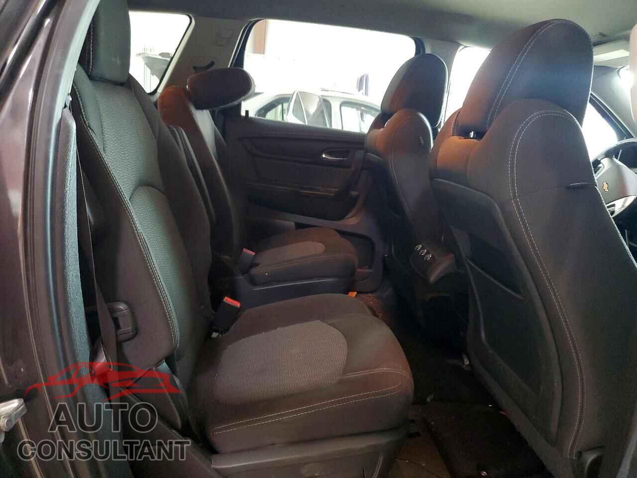 CHEVROLET TRAVERSE 2015 - 1GNKVGKD8FJ347380