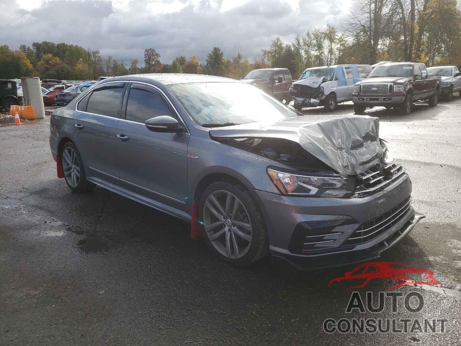 VOLKSWAGEN PASSAT 2017 - 1VWDT7A32HC077289