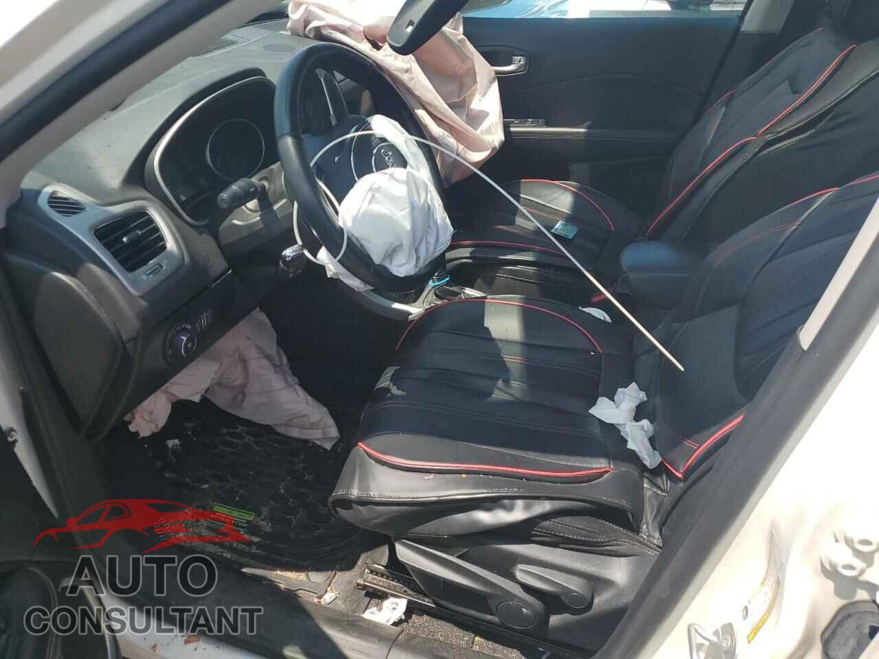 JEEP COMPASS 2020 - 3C4NJDBB4LT255153