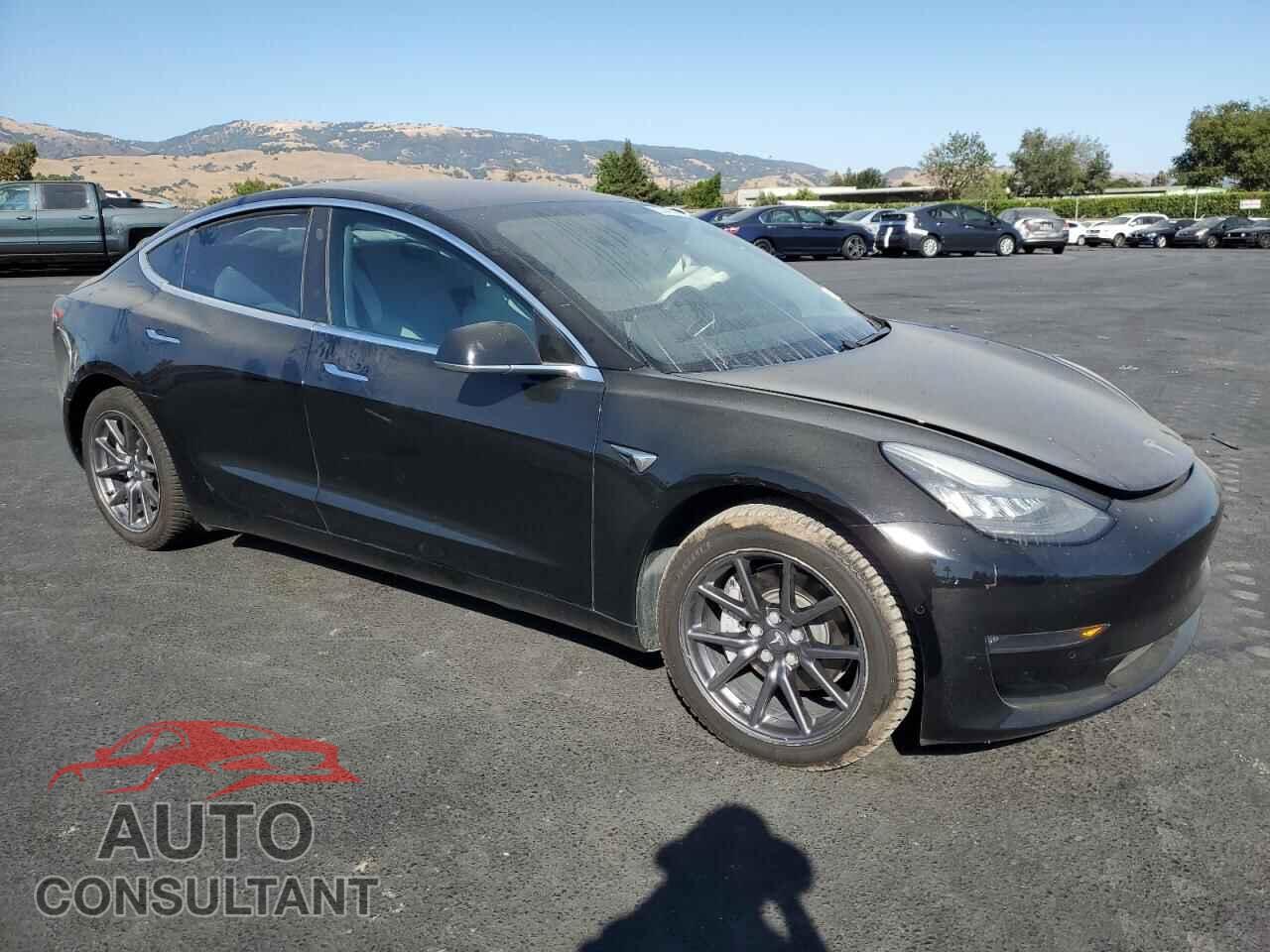 TESLA MODEL 3 2019 - 5YJ3E1EA3KF323632