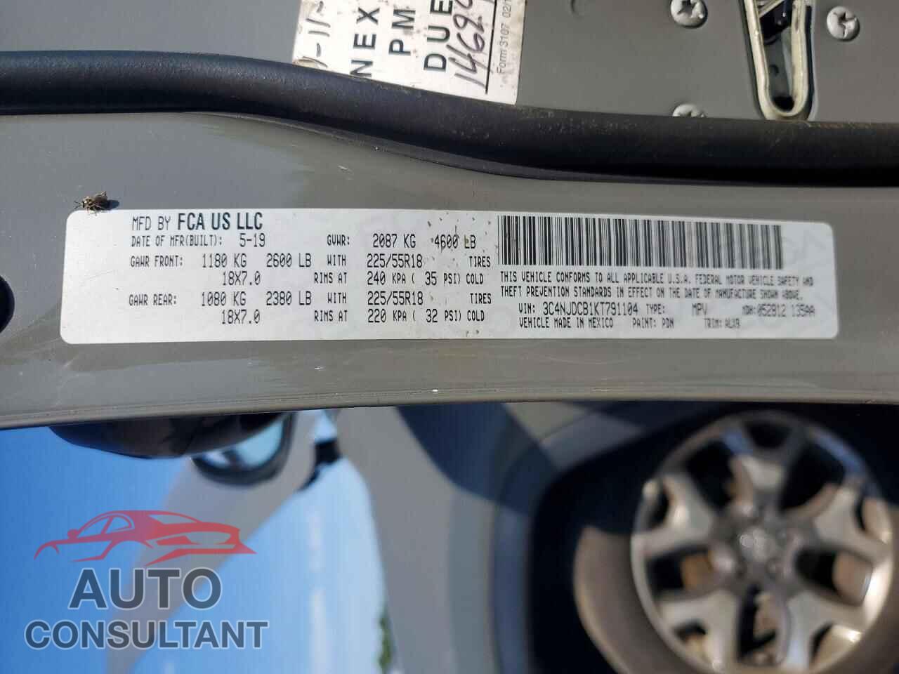JEEP COMPASS 2019 - 3C4NJDCB1KT791104