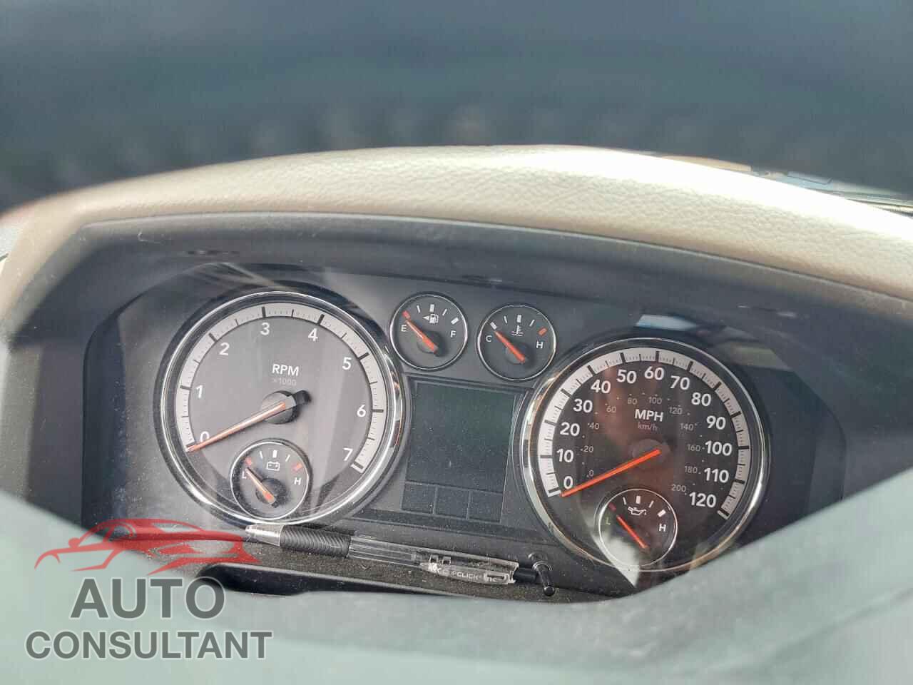 DODGE RAM 1500 2012 - 1C6RD7GT3CS214131