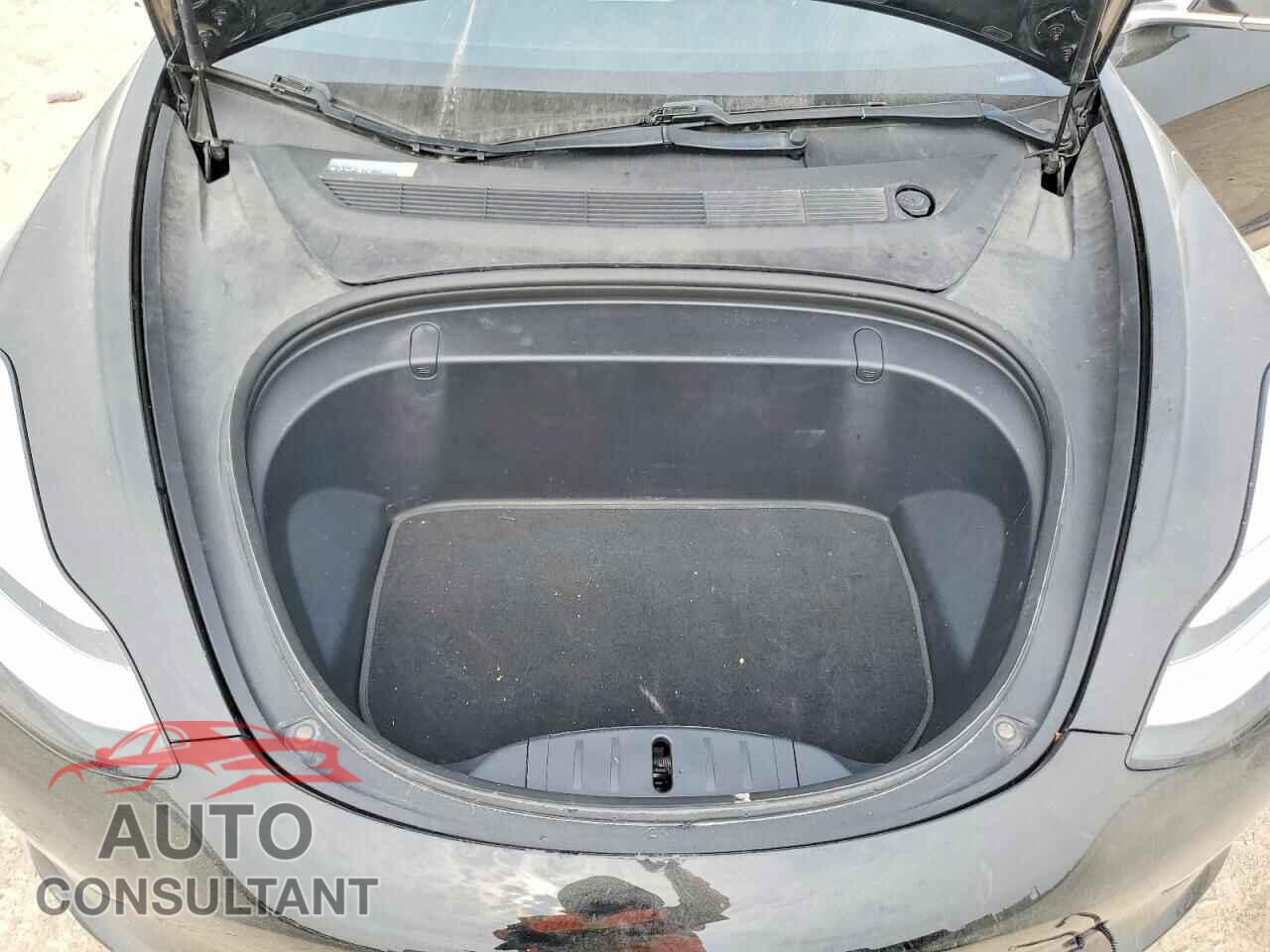 TESLA MODEL 3 2018 - 5YJ3E1EA2JF053839