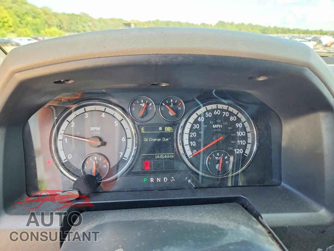 DODGE RAM 1500 2012 - 1C6RD7GTXCS161122