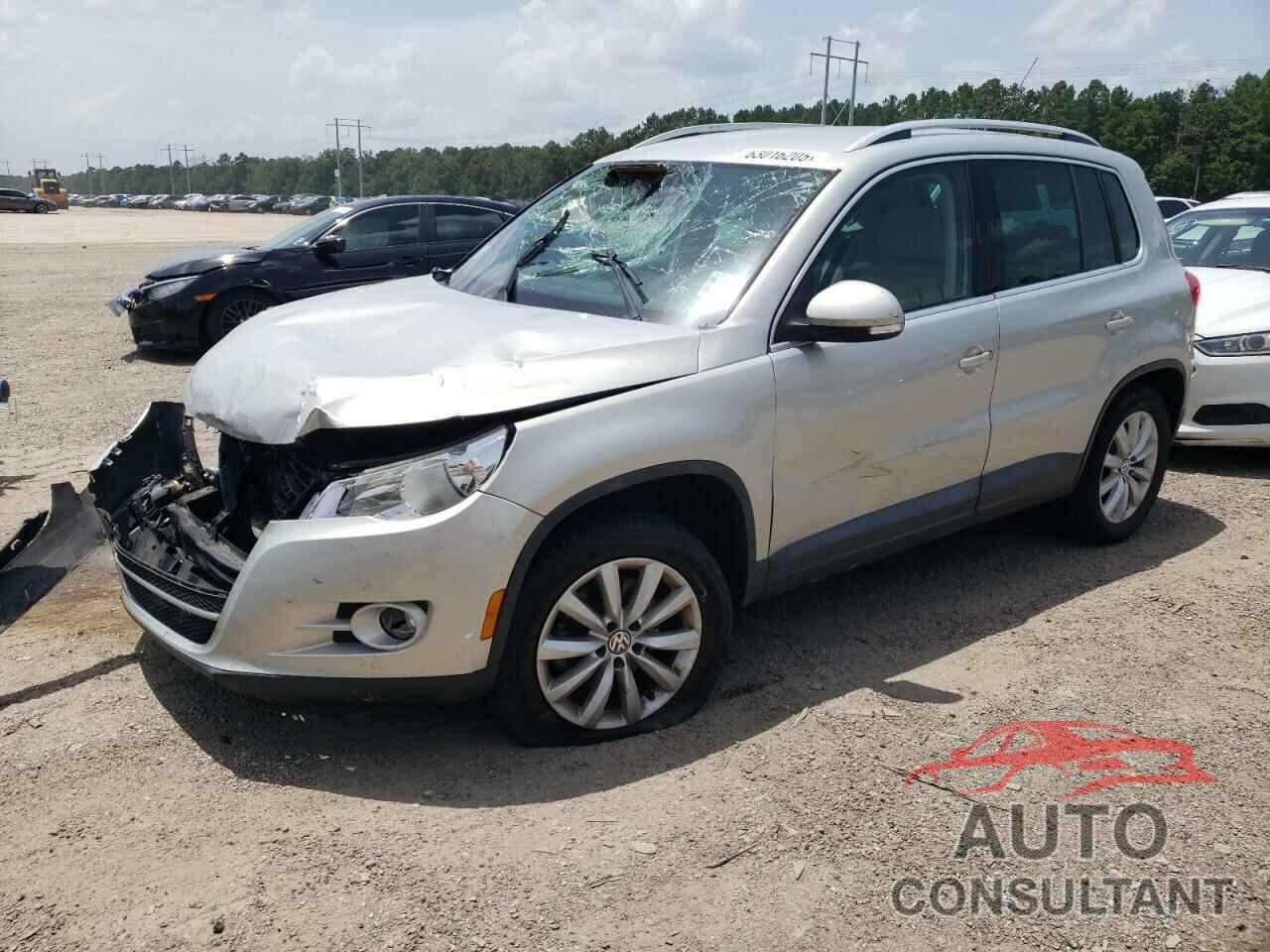 VOLKSWAGEN TIGUAN 2011 - WVGAV7AXXBW542387