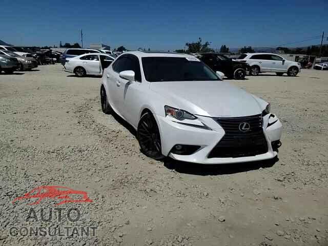 LEXUS IS 2015 - JTHBF1D22F5049865