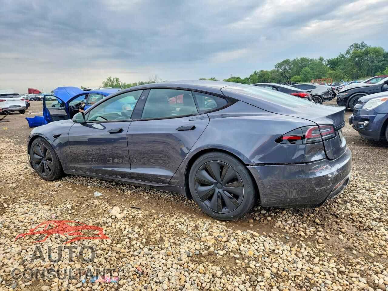 TESLA MODEL S 2022 - 5YJSA1E51NF473110