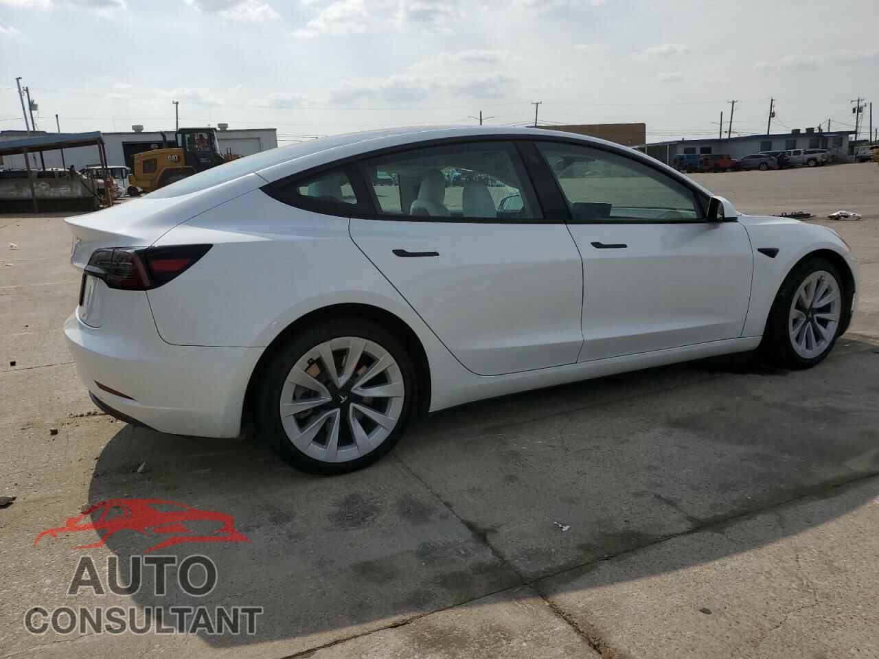 TESLA MODEL 3 2023 - 5YJ3E1EA5PF572537