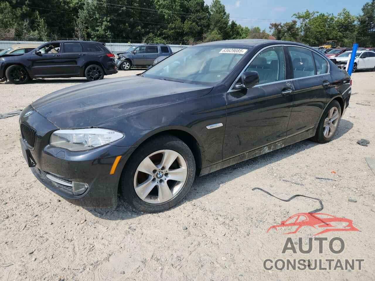 BMW 5 SERIES 2013 - WBAXH5C5XDDW14707