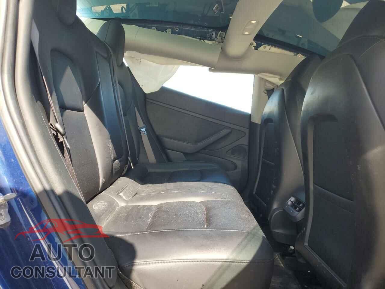 TESLA MODEL 3 2018 - 5YJ3E1EB4JF115959