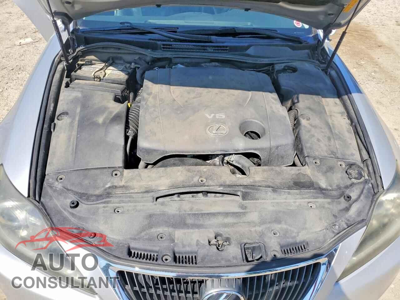 LEXUS IS 2012 - JTHCF5C24C5056521