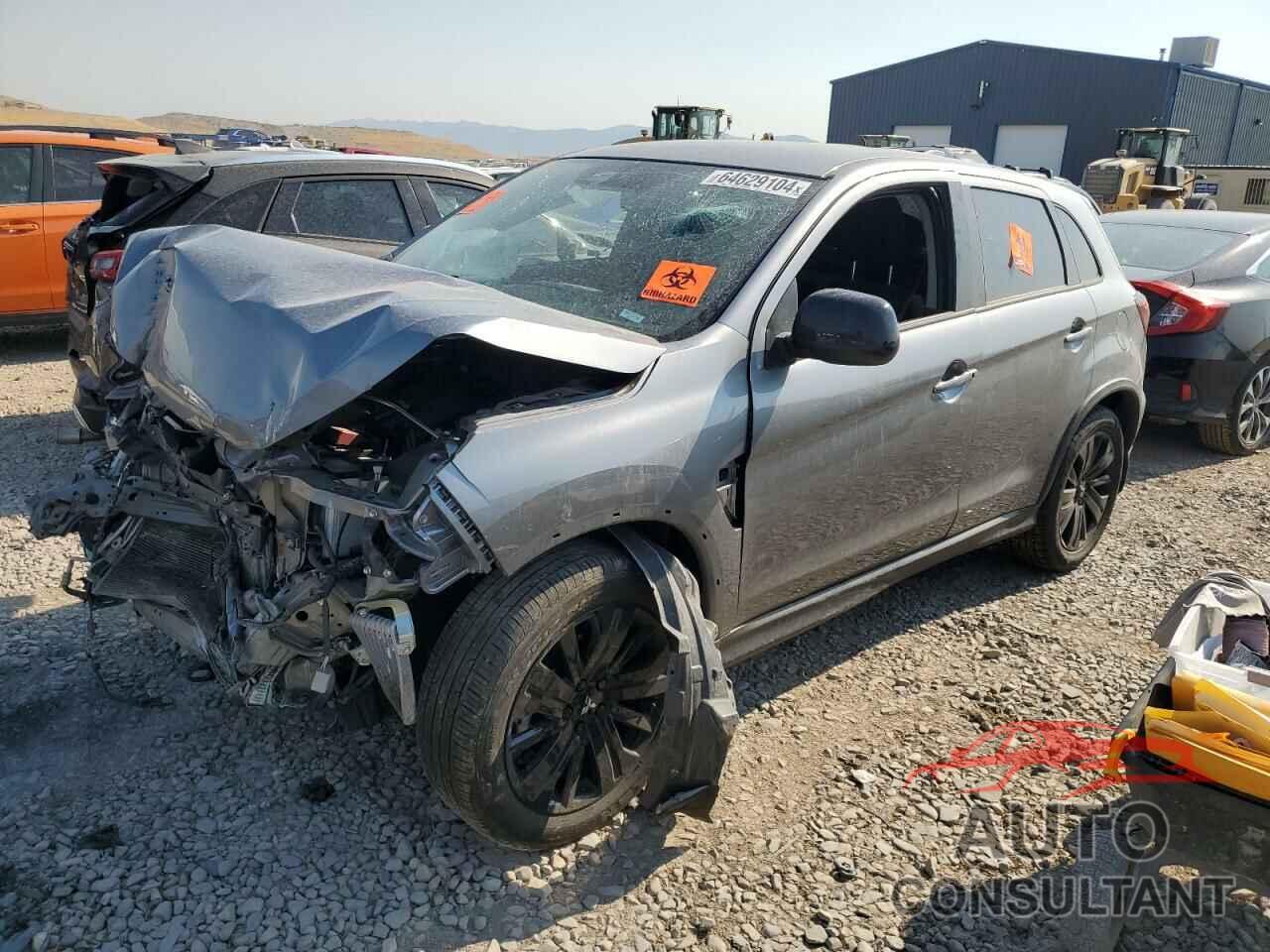MITSUBISHI OUTLANDER 2023 - JA4ARUAU4PU008151