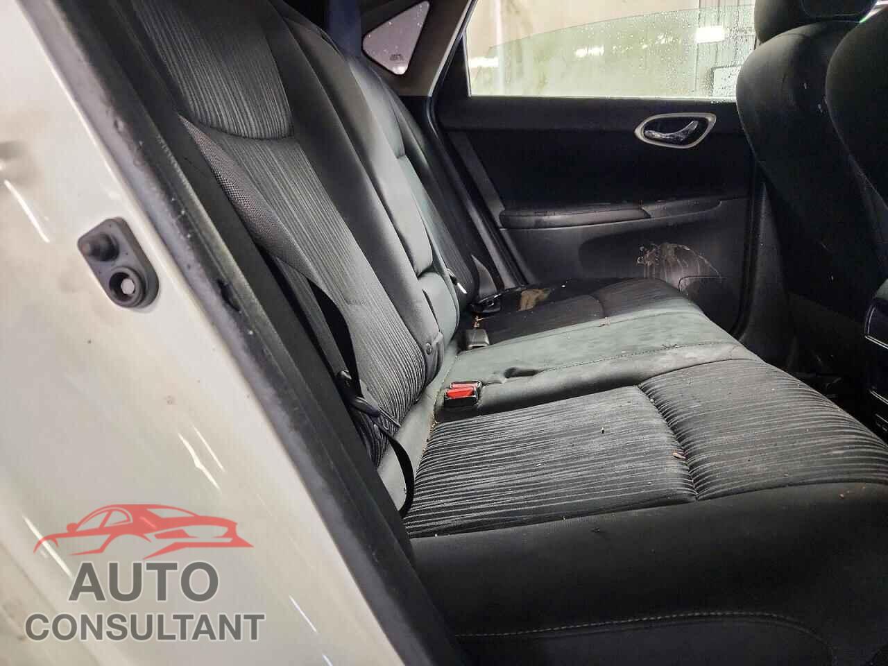 NISSAN SENTRA 2019 - 3N1AB7AP3KL603682