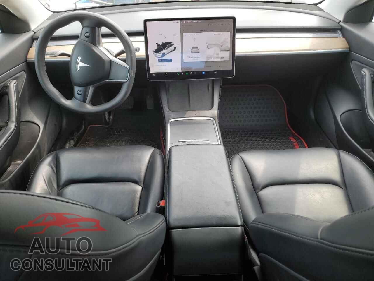 TESLA MODEL 3 2021 - 5YJ3E1EAXMF918528