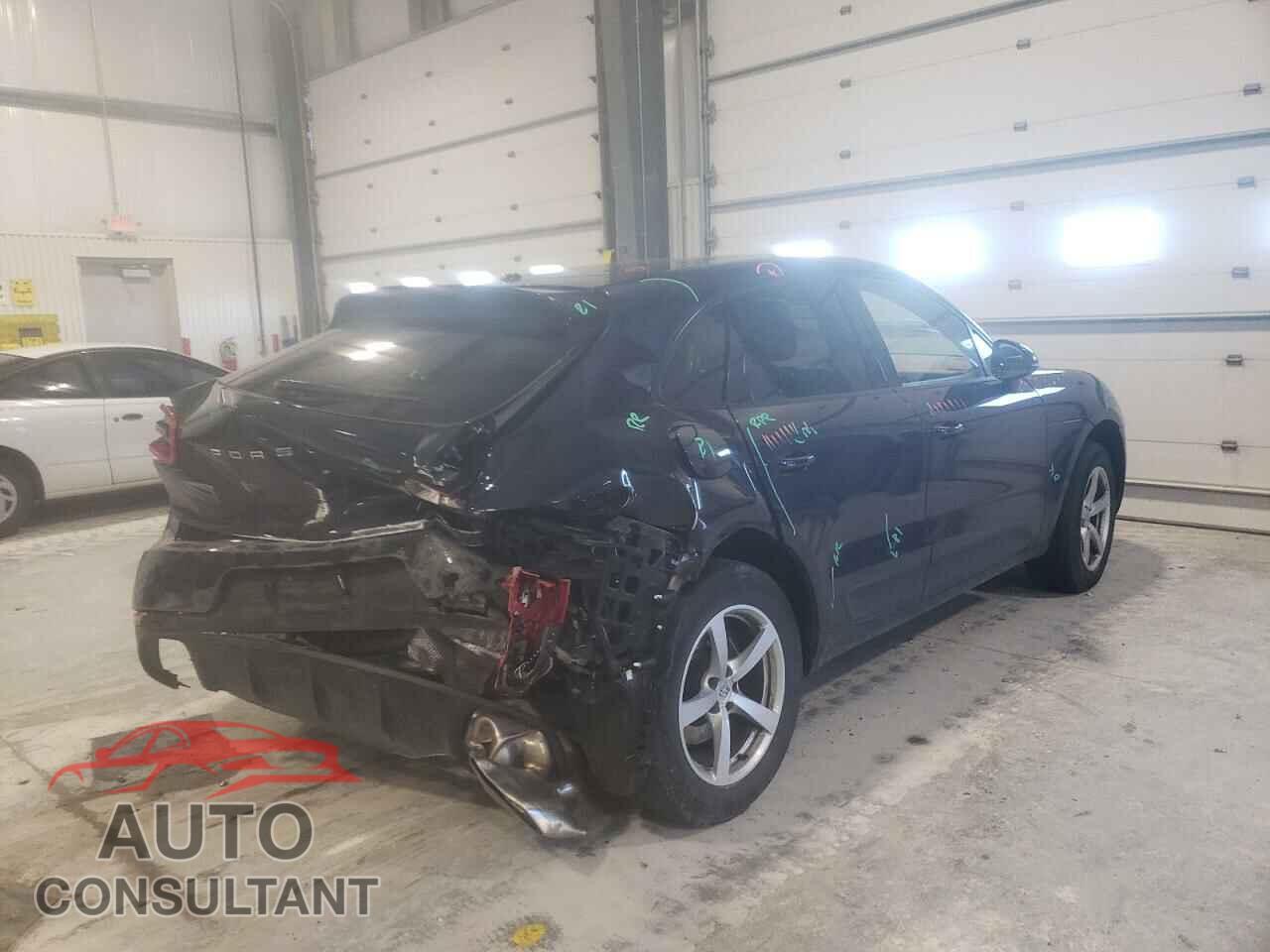 PORSCHE MACAN 2017 - WP1AA2A57HLB08647