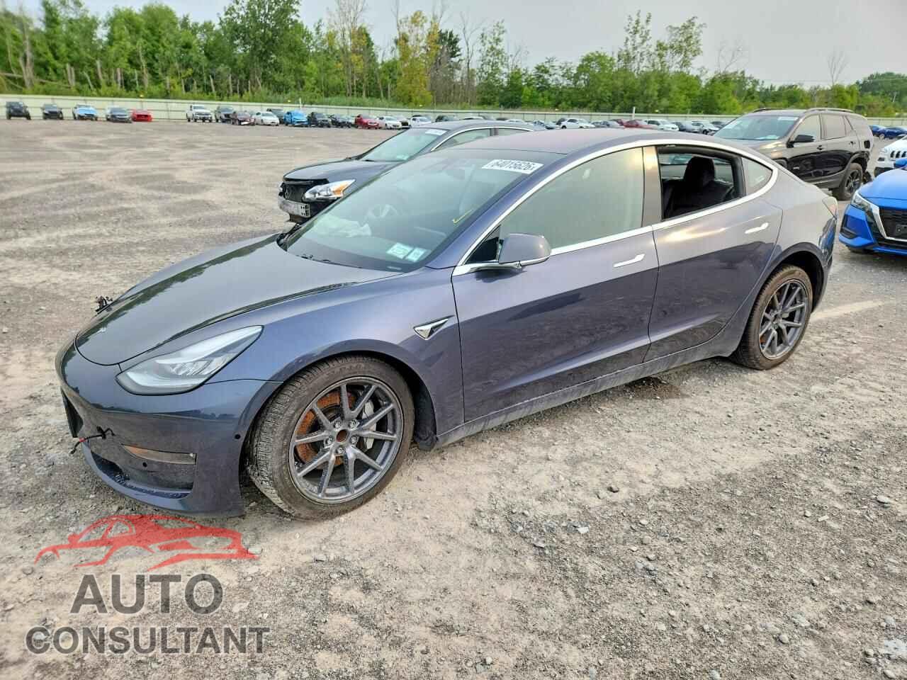 TESLA MODEL 3 2018 - 5YJ3E1EA2JF019075
