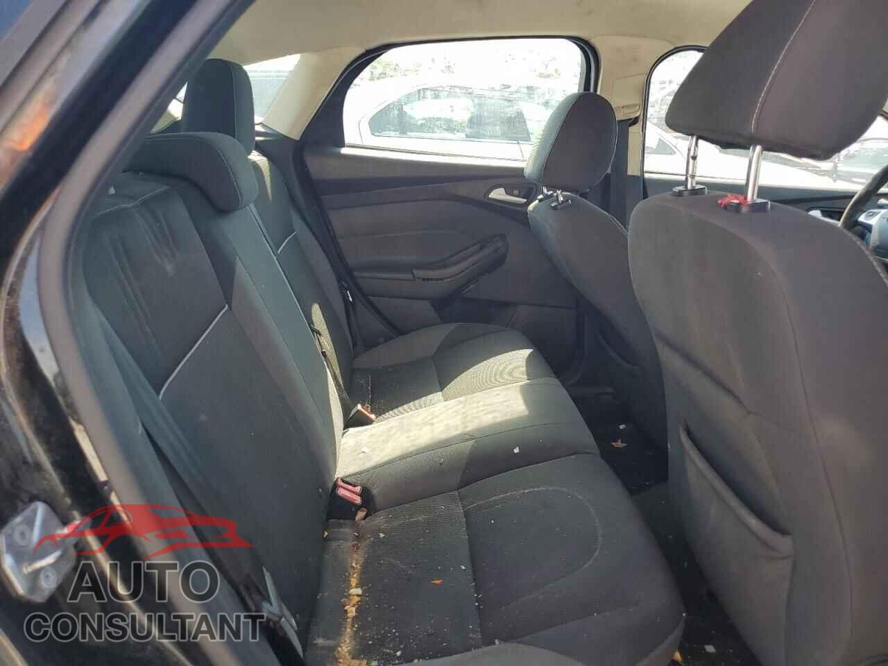 FORD FOCUS 2013 - 1FADP3K22DL352262