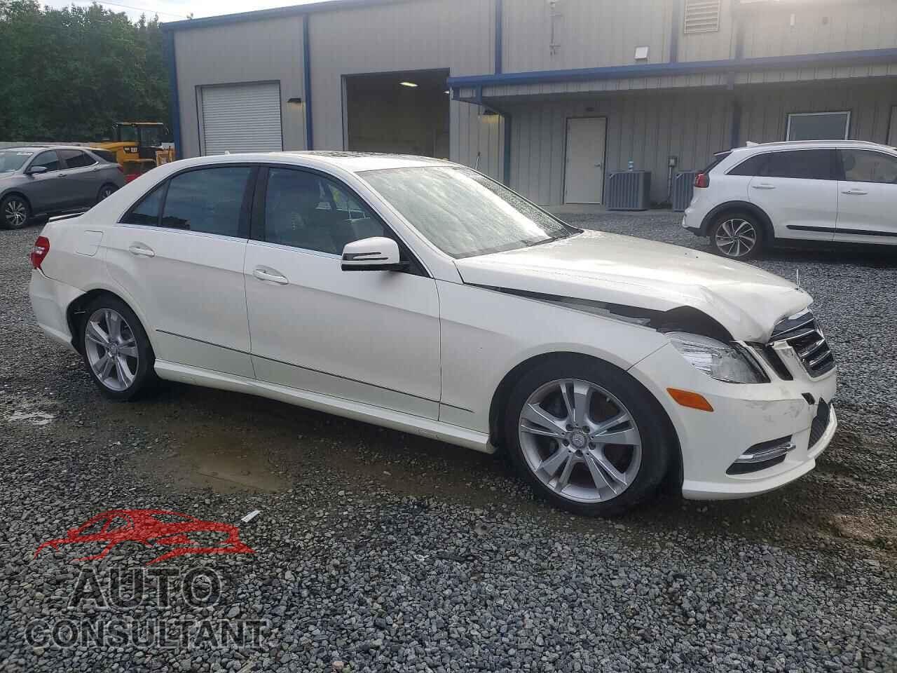 MERCEDES-BENZ E-CLASS 2013 - WDDHF5KB4DA732005