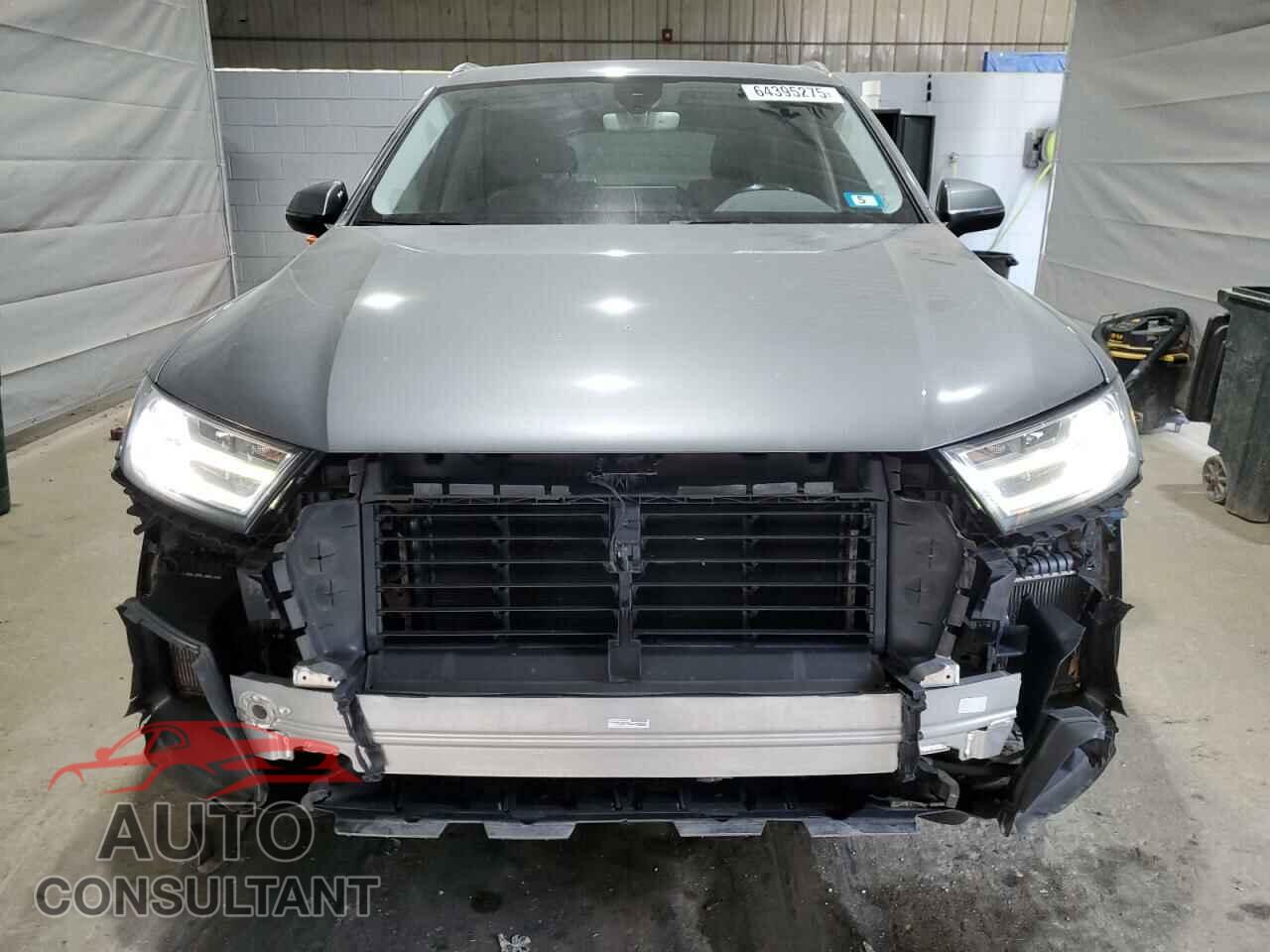 AUDI Q7 2017 - WA1LAAF78HD001805