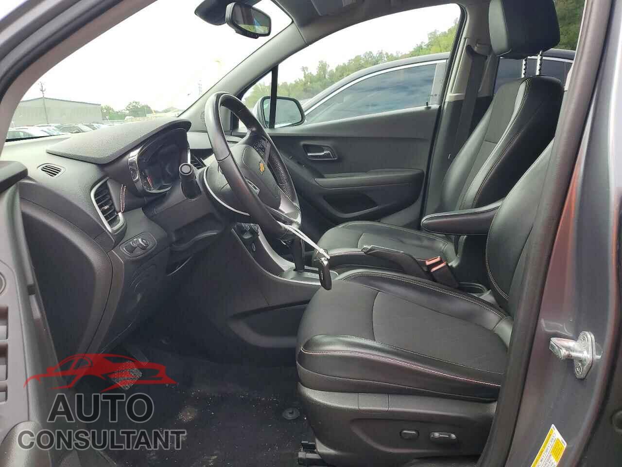 CHEVROLET TRAX 2019 - KL7CJLSB1KB824555