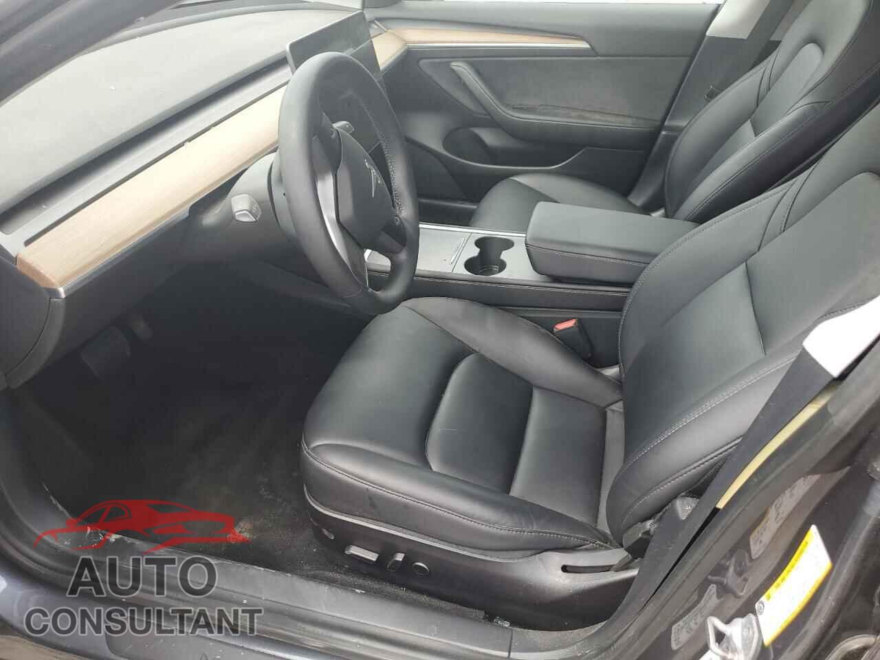 TESLA MODEL 3 2021 - 5YJ3E1EAXMF048733