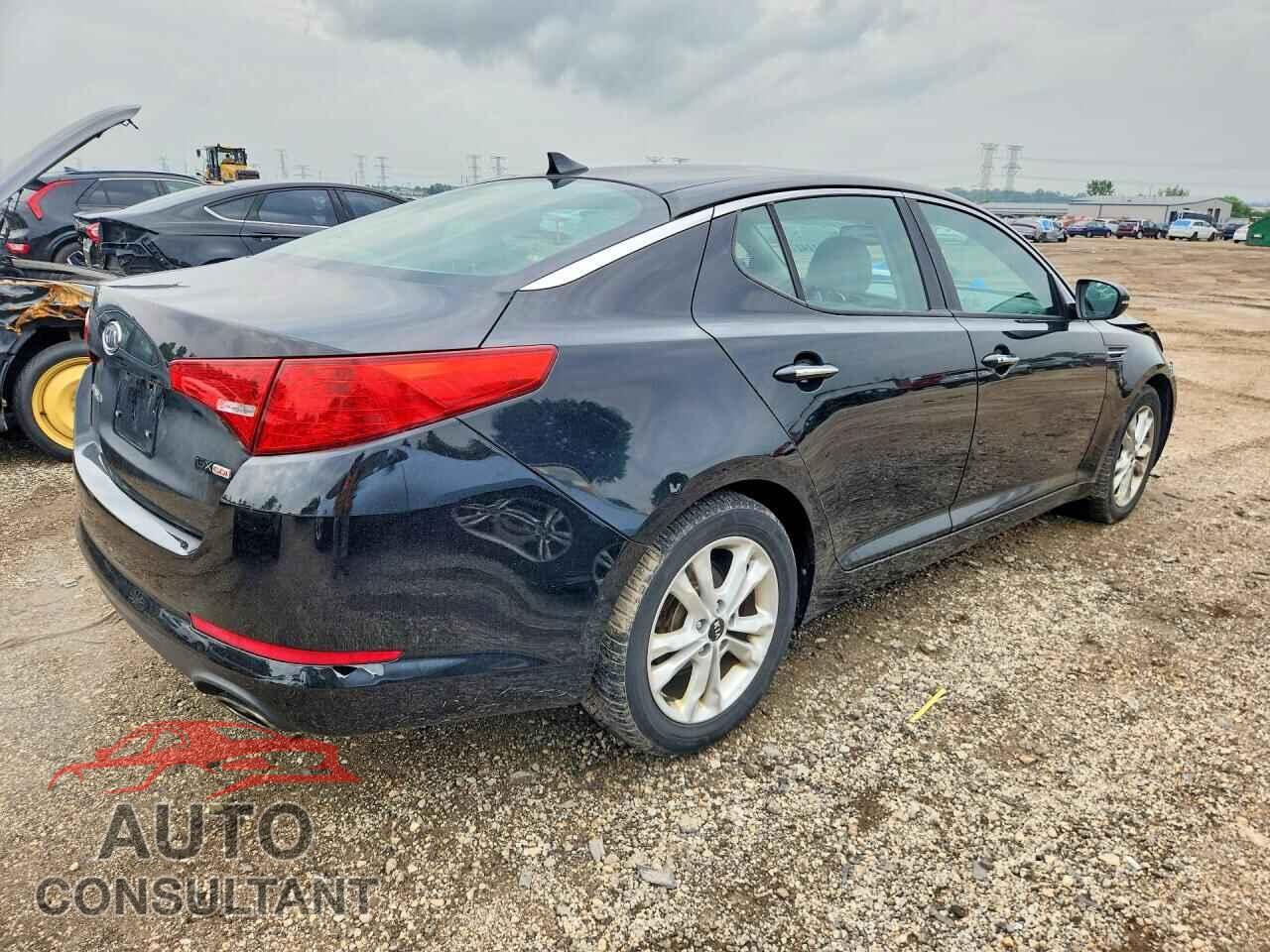 KIA OPTIMA 2011 - KNAGN4A72B5145000