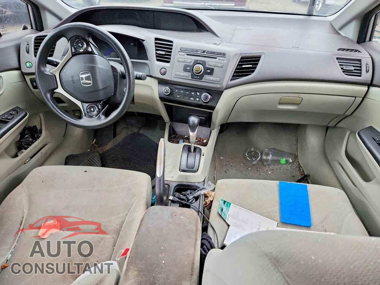 HONDA CIVIC 2012 - 19XFB2F58CE327910