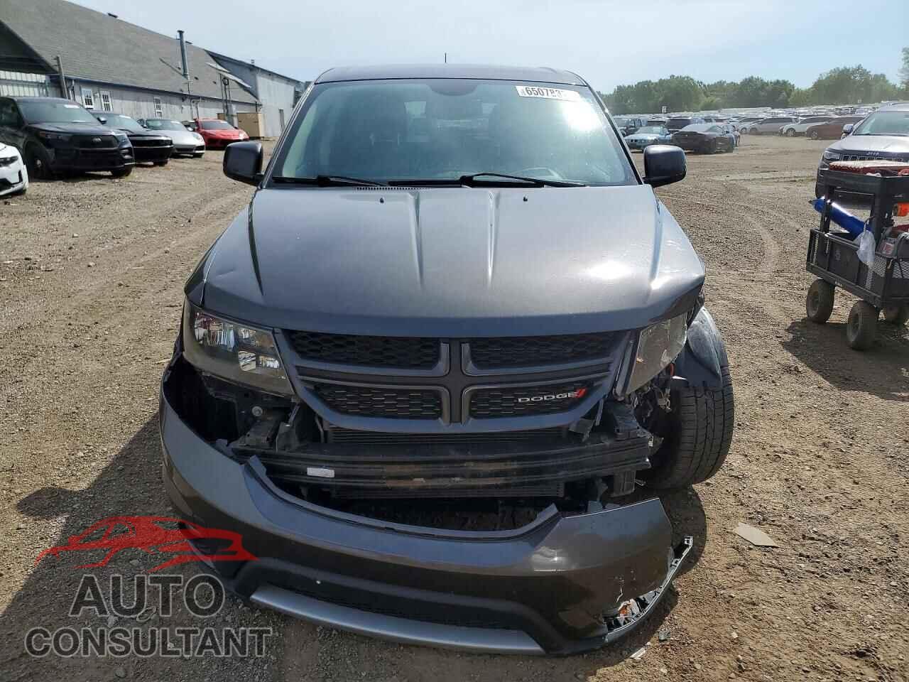 DODGE JOURNEY 2017 - 3C4PDDEG3HT588197